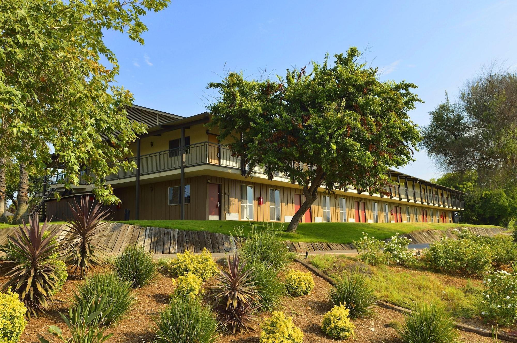 Carlton Oaks Lodge, Ascend Hotel Collection Santee Exterior foto